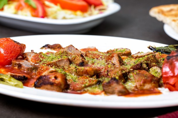 izmir bostanlı'da yer alan Köfteci Remzi için yapılan menü fotoğraf çekimi