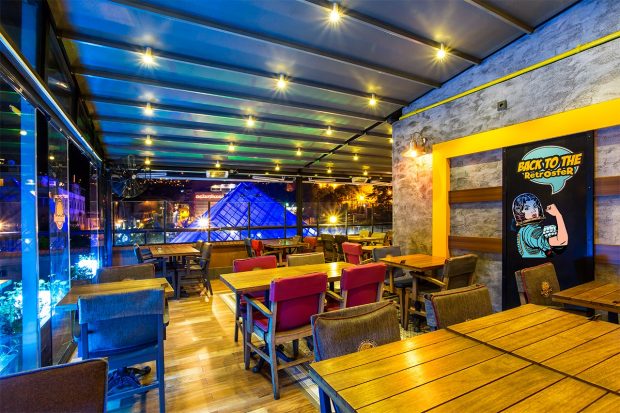 cafe restaurant ic mekan mimari fotograf cekimi